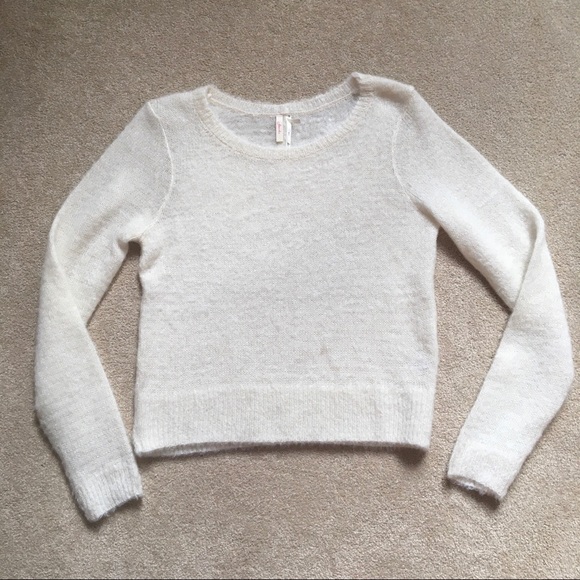 NWOT Frenchi Sweater - Picture 2 of 3